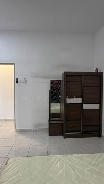 Servis Apartment untuk Disewa di Vision City Youth City - Mike Tan - Bedroom - PropertyGuru.com.my