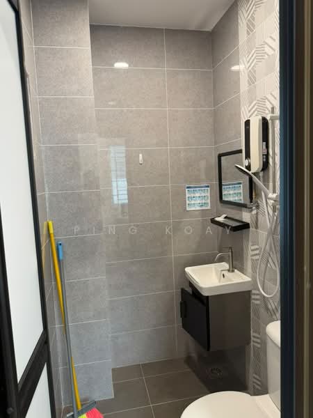 Commercial Semi-D for Rent in Tanjung Bungah (Penang) - Ping Koay - Bathroom - PropertyGuru.com.my