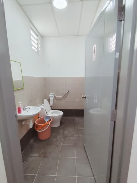 Shop / Office for Rent in Sungai Petani (Kedah) - Jane Poh - Bathroom - PropertyGuru.com.my