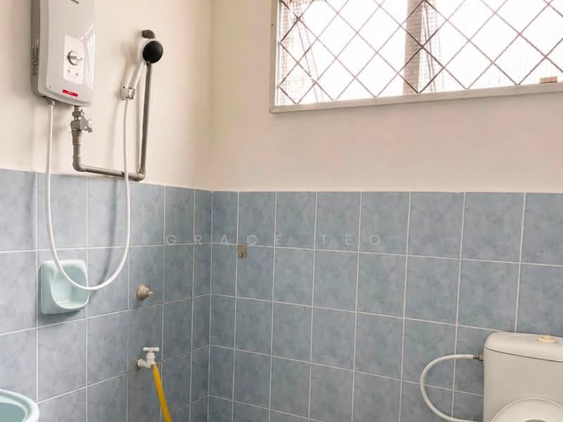 Rumah Teres untuk Dijual di Kota Kinabalu (Sabah) - Grace Teo - Bathroom - PropertyGuru.com.my
