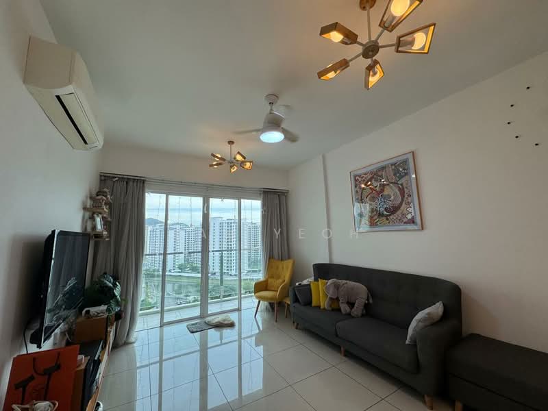 Kondominium untuk Dijual di Tropicana Bay Residences - Sam Yeoh - Living Room - PropertyGuru.com.my