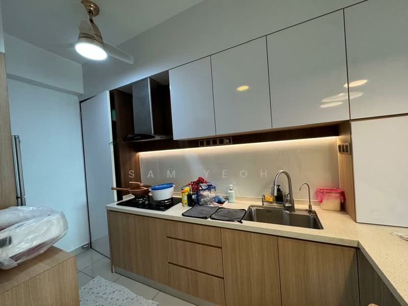 Kondominium untuk Dijual di Tropicana Bay Residences - Sam Yeoh - Kitchen - PropertyGuru.com.my