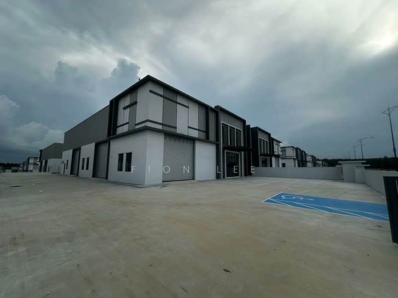 Semi-D Factory for Rent in Taman Dato Onn (Johor Bahru) - Fion Lee - Exterior - PropertyGuru.com.my