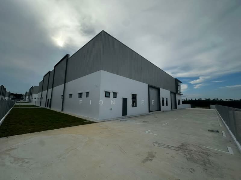 Semi-D Factory for Rent in Taman Dato Onn (Johor Bahru) - Fion Lee - Exterior - PropertyGuru.com.my