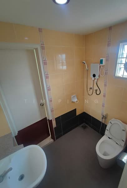 2-storey Terraced House for Sale in Taman Seri Songket (Batu Berendam) - Tim Piong - Bathroom - PropertyGuru.com.my