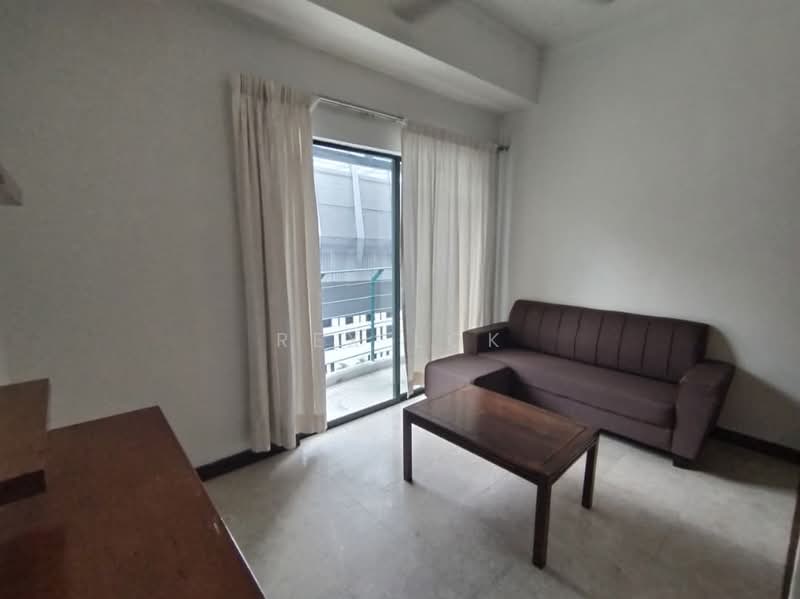 Kondominium untuk Disewa di 10 Semantan Suites - Rex Lok - Living Room - PropertyGuru.com.my