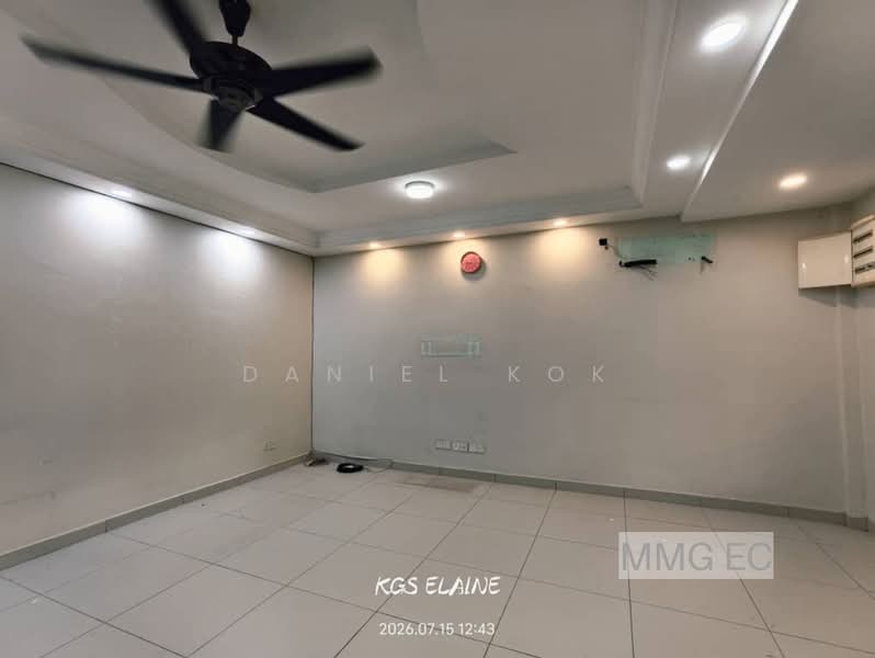 2-storey Terraced House for Sale in Bandar Botanic (Klang) - Daniel Kok - Living Room - PropertyGuru.com.my