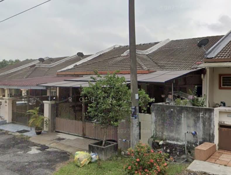 1-storey Terraced House for Sale in Lestari Putra (Seri Kembangan) - Robin Loh - PropertyGuru.com.my