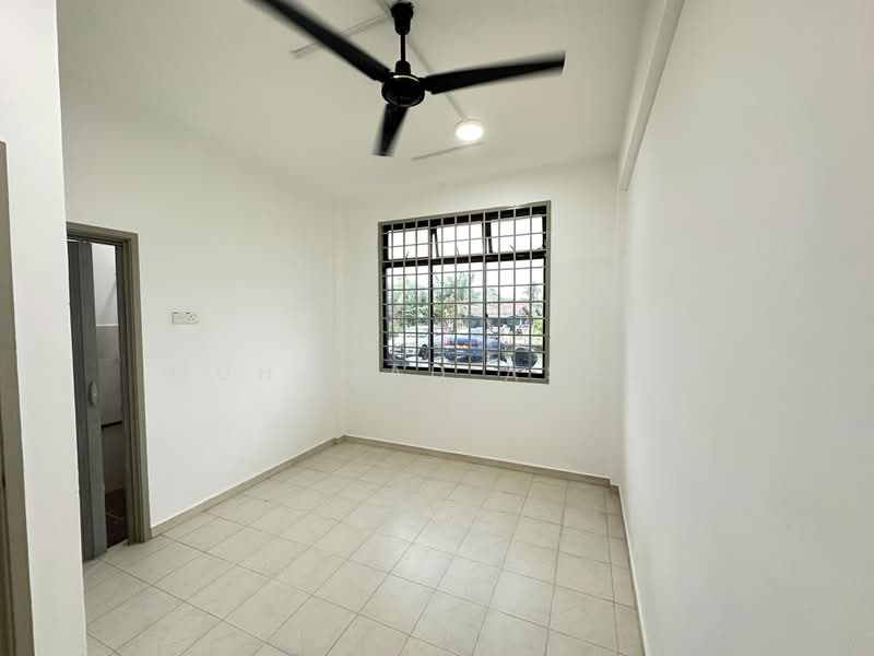 Tanah Kediaman untuk Dijual di Taman Seri Damansara (Pekan Nanas) - Muhamad Asrul - Interior - PropertyGuru.com.my