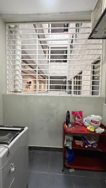 Servis Apartment untuk Disewa di Vision City Youth City - Joan Loh - Balcony - PropertyGuru.com.my