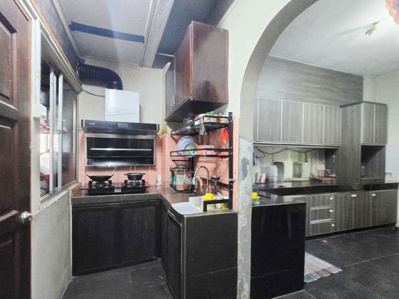 Rumah Teres 2 Tingkat untuk Dijual di Taman Setapak Permai (Setapak) - Zul Syafiq - Kitchen - PropertyGuru.com.my