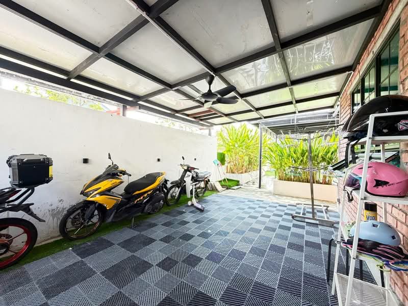 2-storey Terraced House for Sale in Puncak Alam (Selangor) - Muin Mn - Exterior - PropertyGuru.com.my