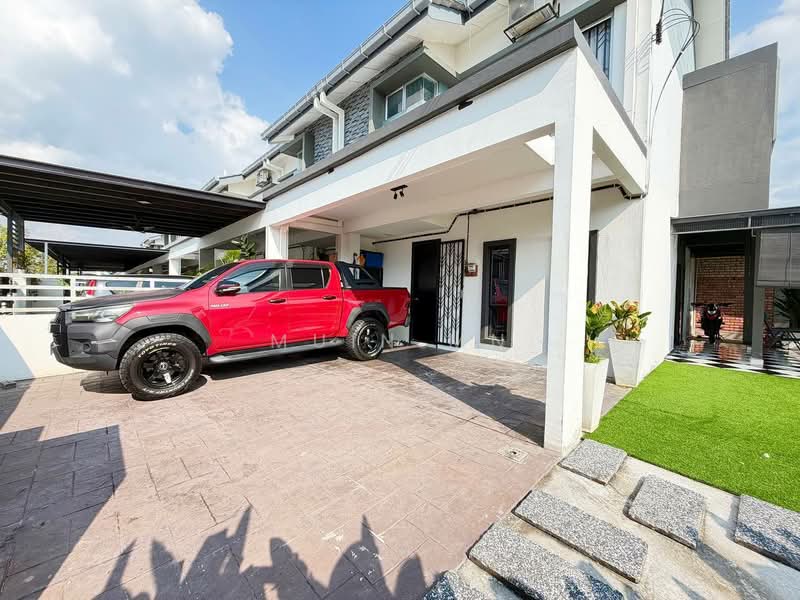 2-storey Terraced House for Sale in Puncak Alam (Selangor) - Muin Mn - Exterior - PropertyGuru.com.my