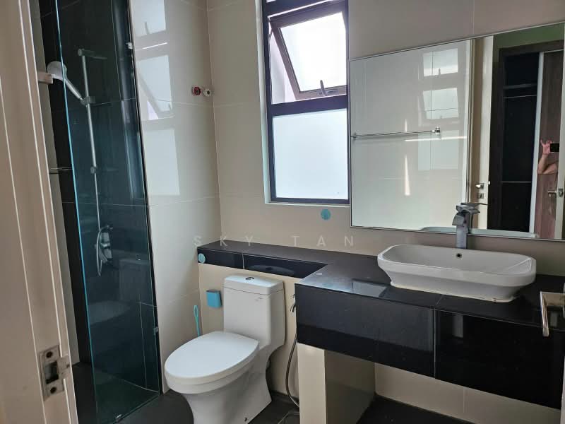 Cluster House for Rent in Eco Botanic (Iskandar Puteri (Nusajaya)) - Sky Tan - Bathroom - PropertyGuru.com.my