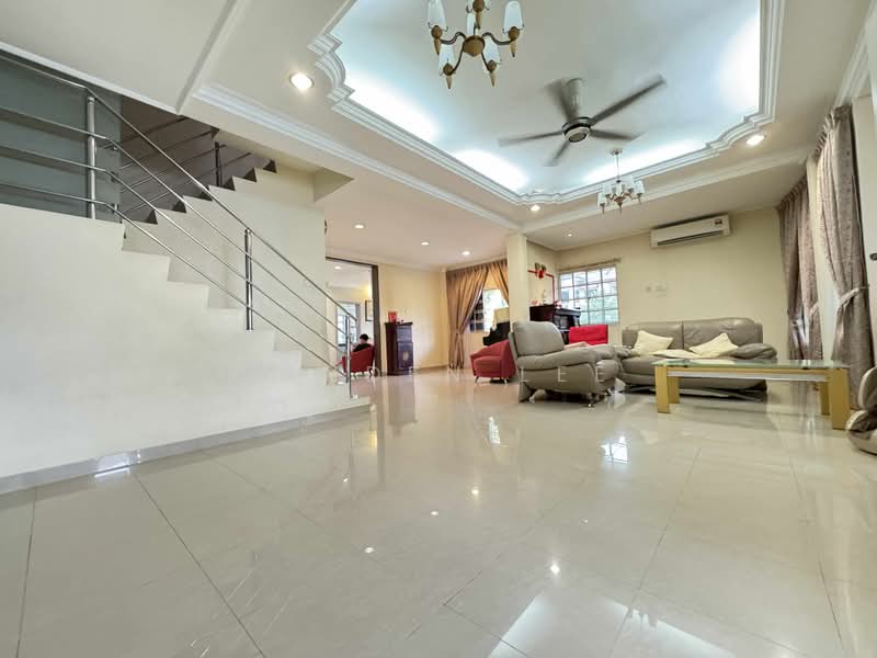 2-storey Terraced House for Sale in Pusat Bandar Puchong (Puchong) - Jayden Lee - Living Room - PropertyGuru.com.my