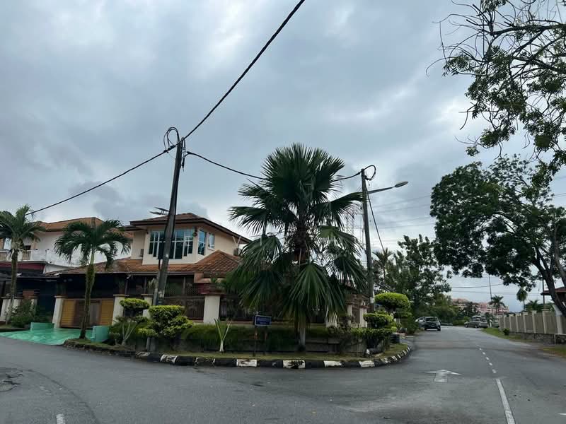 Rumah Teres 1.5 Tingkat untuk Dijual di Kajang Prima (Kajang) - Elvis Ho - Exterior - PropertyGuru.com.my