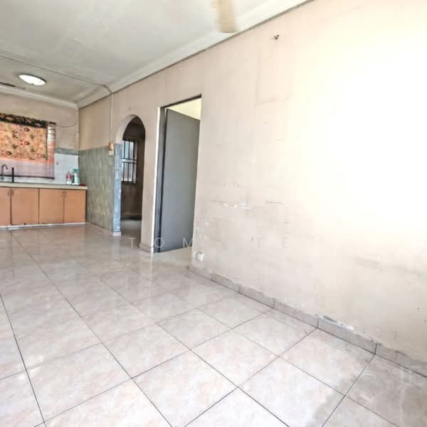 Apartment for Sale at Sri Angkasa Apartment - Tom Lee - PropertyGuru.com.my
