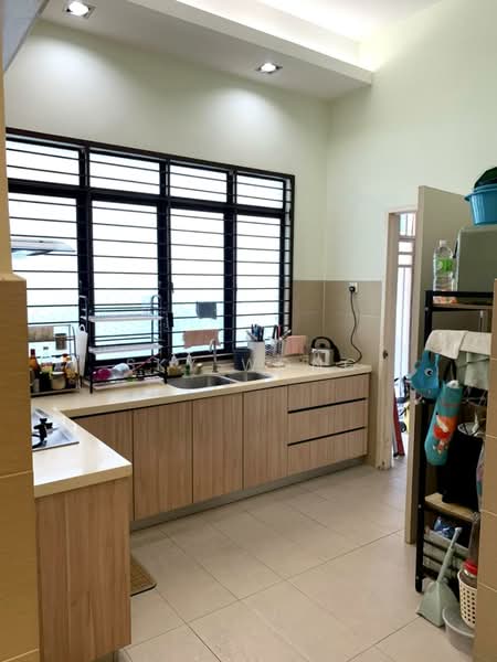 Rumah Teres untuk Dijual di Bandar Puteri Puchong (Puchong) - Sky Wong - Kitchen - PropertyGuru.com.my