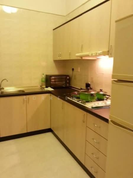Kondominium untuk Disewa di Eden Seaview Condominium - Correen Lee - Kitchen - PropertyGuru.com.my