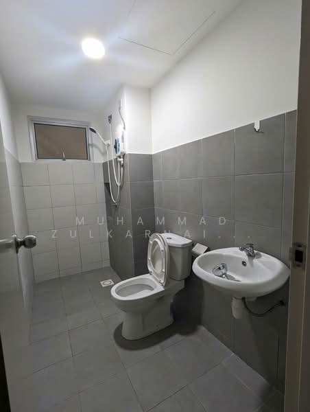 Pangsapuri untuk Disewa di Residensi Tasikmas - Muhammad Zulkarnain Nur Salim - Bathroom - PropertyGuru.com.my