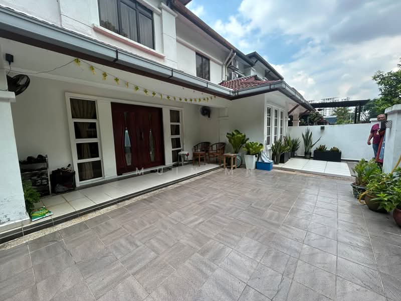 2-storey Terraced House for Sale in Subang Bestari (Shah Alam) - Muin Mn - Exterior - PropertyGuru.com.my