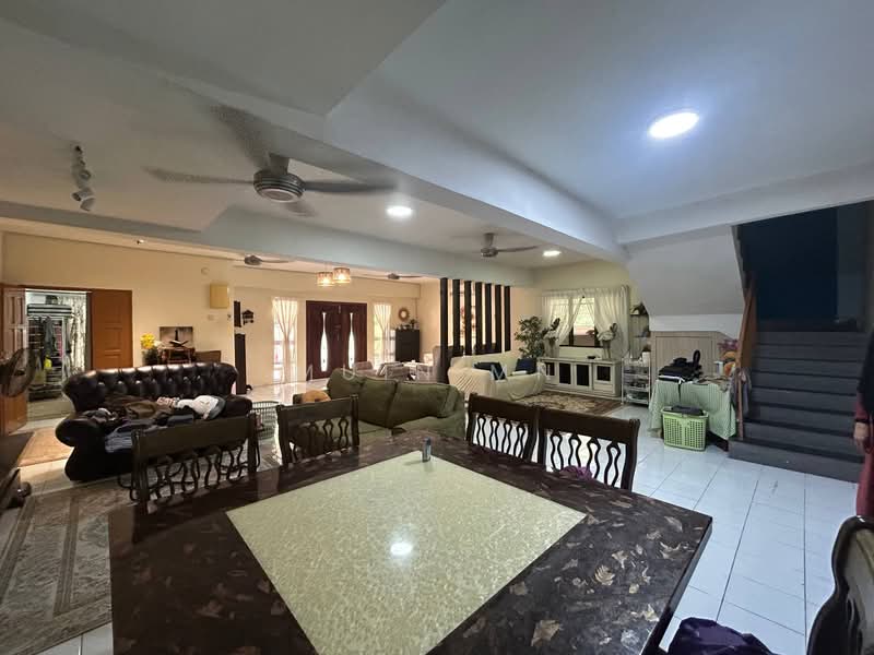 2-storey Terraced House for Sale in Subang Bestari (Shah Alam) - Muin Mn - Living Room - PropertyGuru.com.my