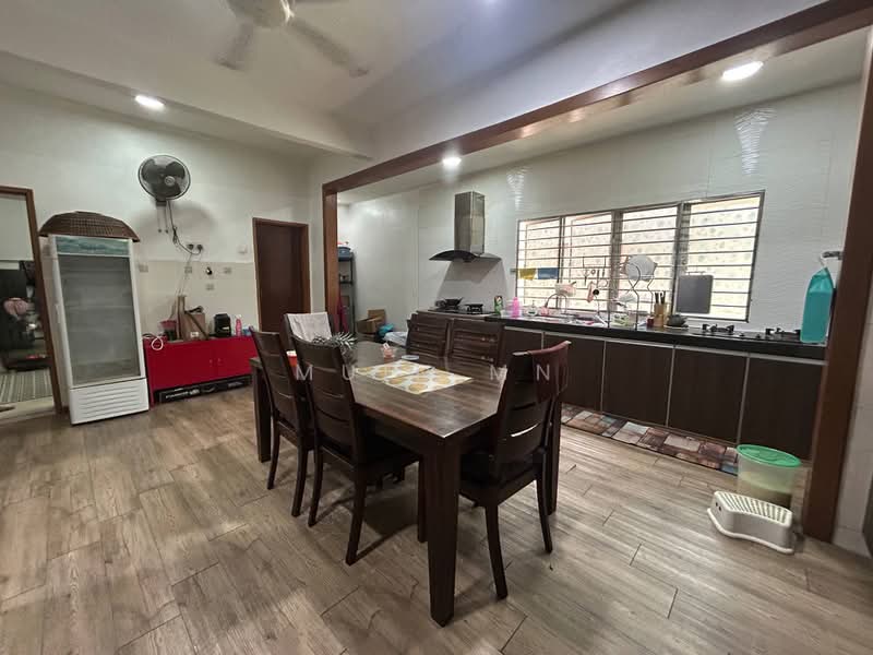 2-storey Terraced House for Sale in Subang Bestari (Shah Alam) - Muin Mn - Kitchen - PropertyGuru.com.my