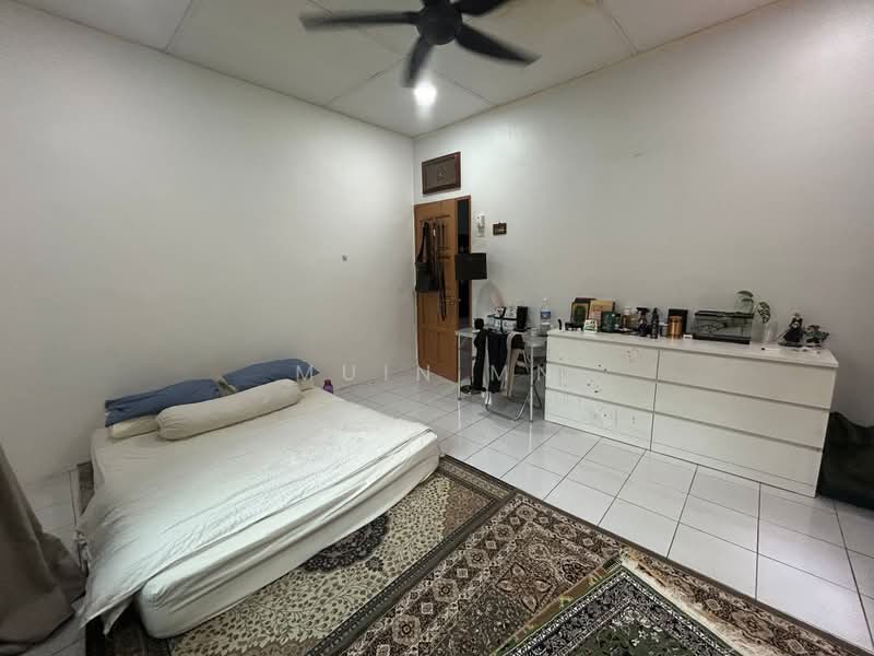 2-storey Terraced House for Sale in Subang Bestari (Shah Alam) - Muin Mn - Bedroom - PropertyGuru.com.my