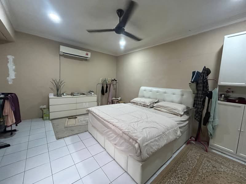 2-storey Terraced House for Sale in Subang Bestari (Shah Alam) - Muin Mn - Bedroom - PropertyGuru.com.my