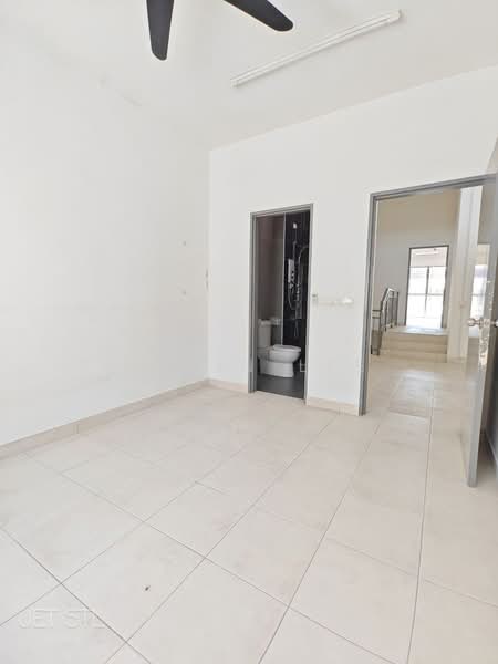 Rumah Teres 2 Tingkat untuk Dijual di Setia Indah 12 (Setia Alam) - Alwin Lee - Interior - PropertyGuru.com.my