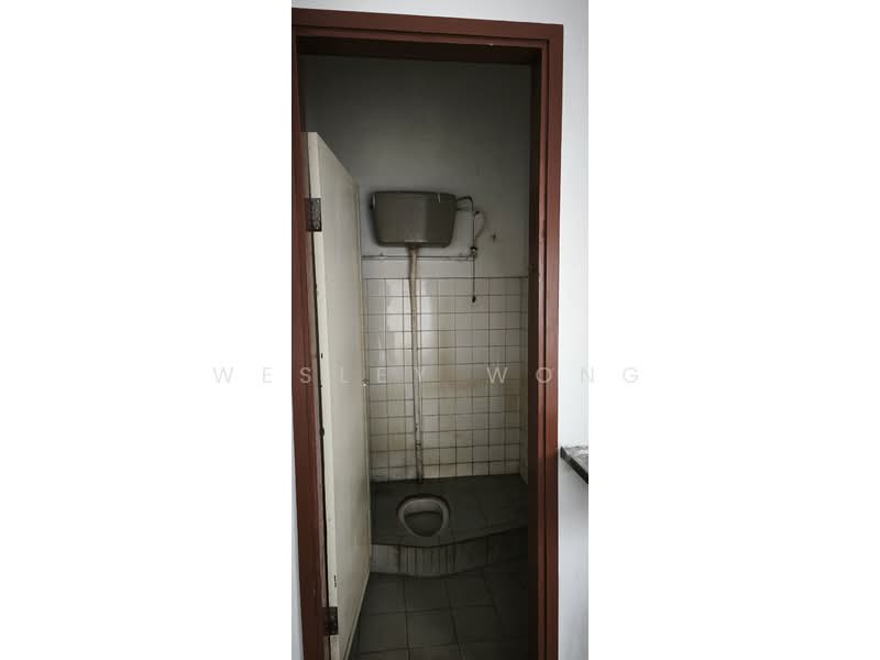 Shop / Office for Rent in Taman Midah (Cheras) - Wesley Wong - Bathroom - PropertyGuru.com.my