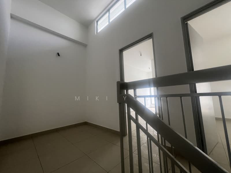 2-storey Terraced House for Rent in Bandar Rimbayu (Telok Panglima Garang) - Miki You - Corridor - PropertyGuru.com.my