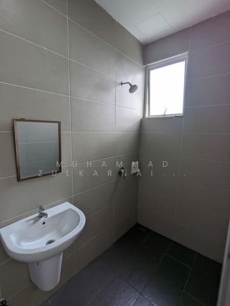 Condominium for Rent at 7 Tree Seven Residence - Muhammad Zulkarnain Nur Salim - Bathroom - PropertyGuru.com.my