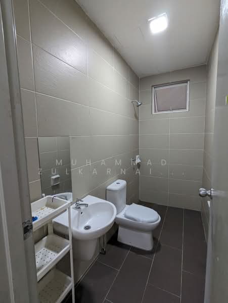 Condominium for Rent at 7 Tree Seven Residence - Muhammad Zulkarnain Nur Salim - Bathroom - PropertyGuru.com.my