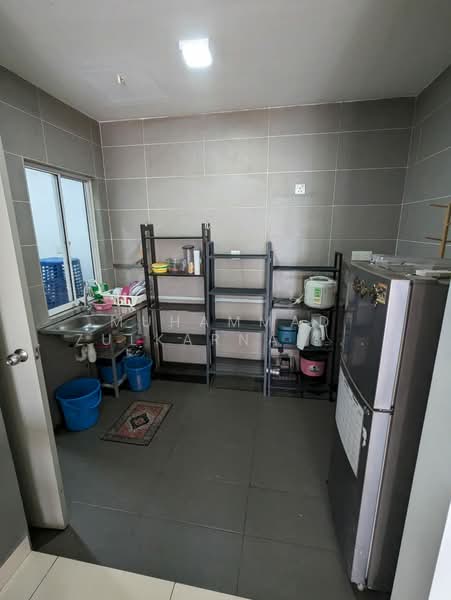 Condominium for Rent at 7 Tree Seven Residence - Muhammad Zulkarnain Nur Salim - Kitchen - PropertyGuru.com.my