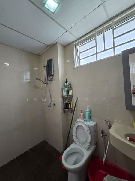 Condominium for Rent at Platinum Lake PV 20 - James Wong - Bathroom - PropertyGuru.com.my