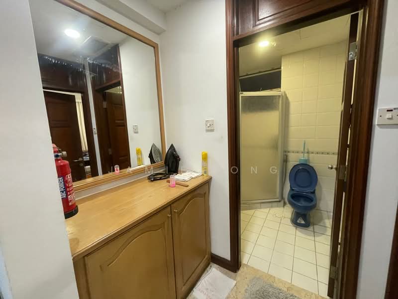 Condominium for Rent at Sri Kia Peng - Jamie Yong - Bathroom - PropertyGuru.com.my