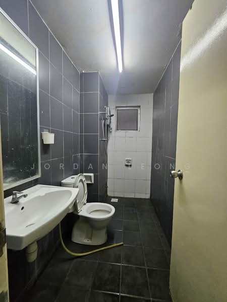 Servis Apartment untuk Disewa di The Arc - Jordan Leong - Bathroom - PropertyGuru.com.my