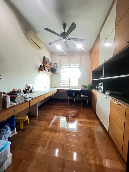 Semi-Detached House for Sale in Taman Selayang (Butterworth) - SH Lee - Study - PropertyGuru.com.my
