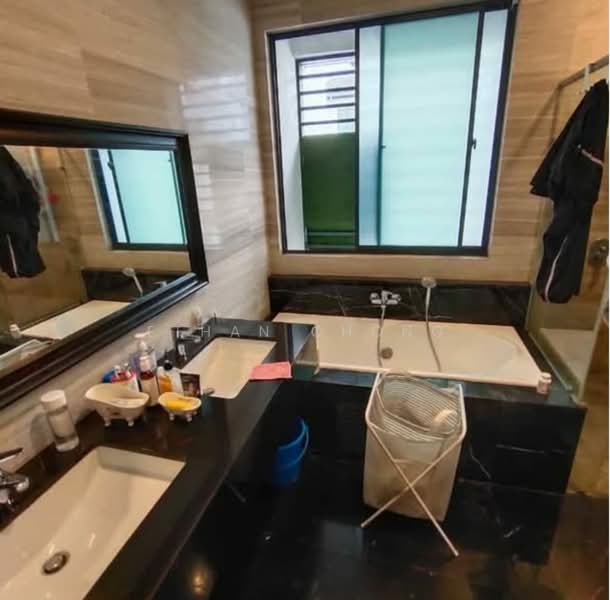 Rumah Berkembar untuk Disewa di Usj 1 (Subang Jaya) - Ethan Chong - Bathroom - PropertyGuru.com.my