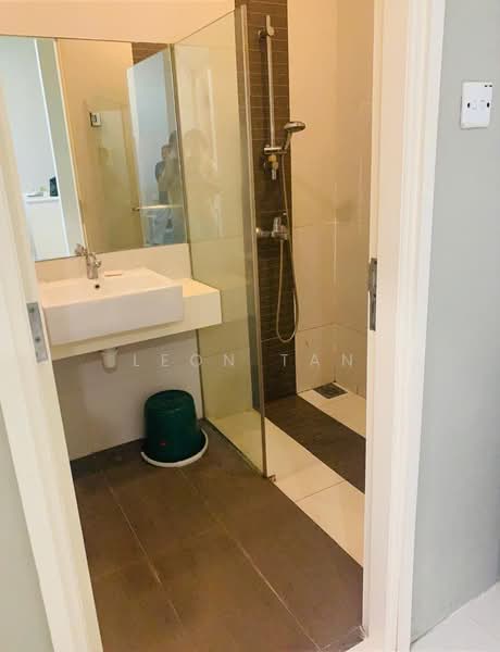 Kondominium untuk Disewa di Upland Serviced Suite (USS) - Leon Tan - Bathroom - PropertyGuru.com.my