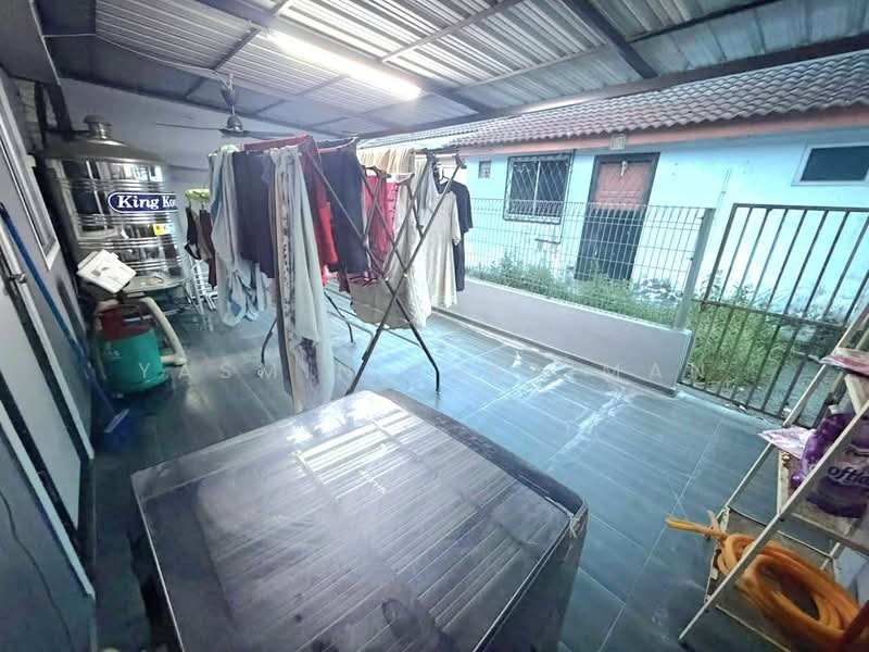 Rumah Teres untuk Dijual di Taman Seri Sementa (Kapar) - Yasmin Sulaiman - Exterior - PropertyGuru.com.my
