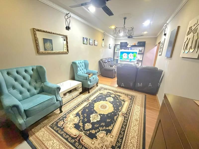 Rumah Teres untuk Dijual di Taman Seri Sementa (Kapar) - Yasmin Sulaiman - Living Room - PropertyGuru.com.my