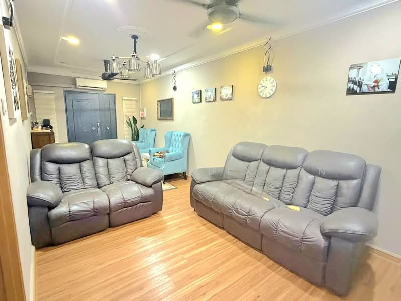 Rumah Teres untuk Dijual di Taman Seri Sementa (Kapar) - Yasmin Sulaiman - Living Room - PropertyGuru.com.my