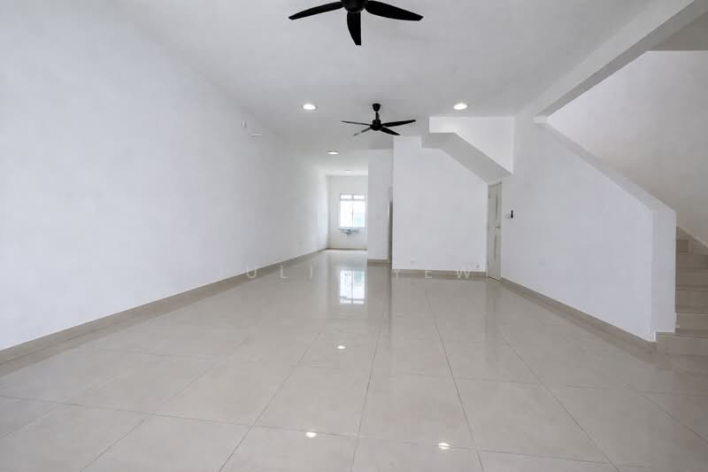 Rumah Teres 2 Tingkat untuk Dijual di Iskandar Puteri (Nusajaya) (Johor) - Julie Yew - Living Room - PropertyGuru.com.my