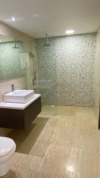 Servis Apartment untuk Disewa di The Era @ Duta North - Chloe Shum - Bathroom - PropertyGuru.com.my