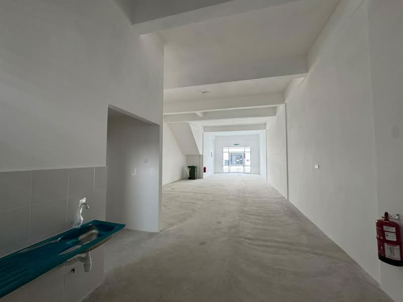 Shop / Office for Rent in Eco Business Park 2 Senai (Senai) - Jesy Tey - Interior - PropertyGuru.com.my