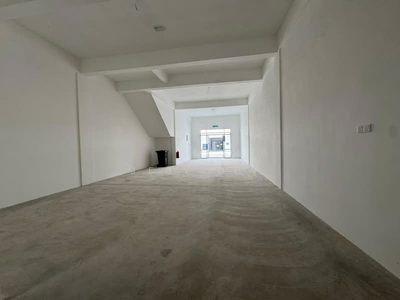 Shop / Office for Rent in Eco Business Park 2 Senai (Senai) - Jesy Tey - Interior - PropertyGuru.com.my