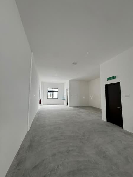 Shop / Office for Rent in Eco Business Park 2 Senai (Senai) - Jesy Tey - Interior - PropertyGuru.com.my