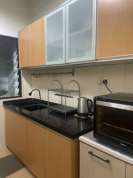 Condominium for Rent at Savanna Condominium - Yee Yew Kho - Kitchen - PropertyGuru.com.my